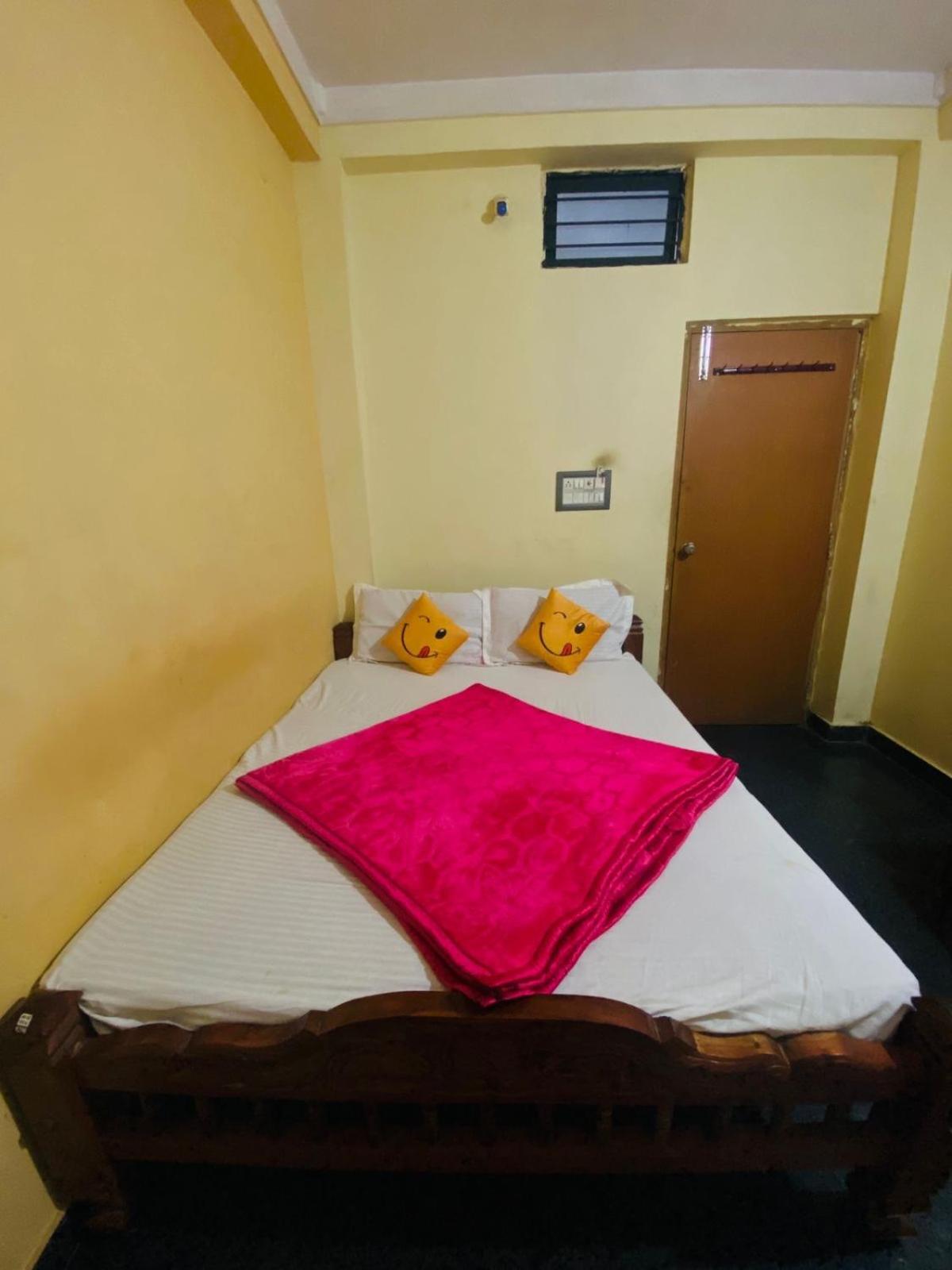 Hk Residency Hotel ไมซอร์ ภายนอก รูปภาพ