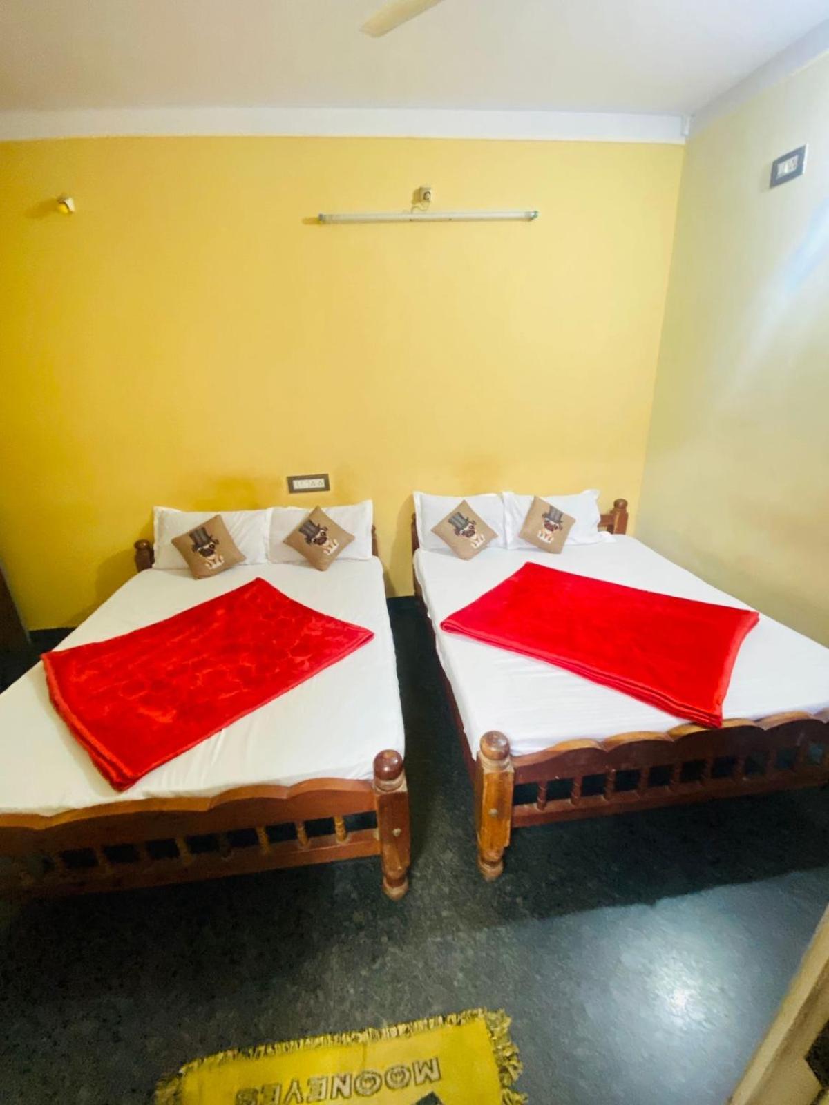 Hk Residency Hotel ไมซอร์ ภายนอก รูปภาพ