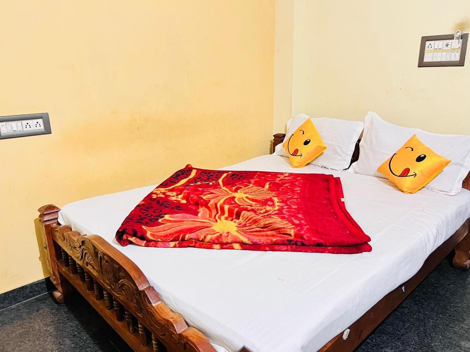 Hk Residency Hotel ไมซอร์ ภายนอก รูปภาพ