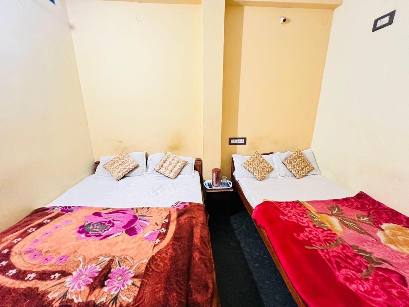 Hk Residency Hotel ไมซอร์ ภายนอก รูปภาพ