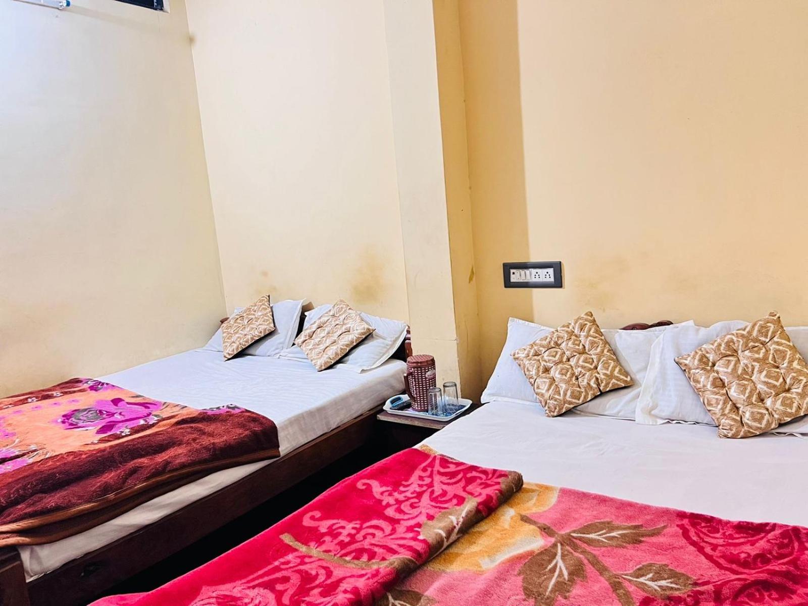 Hk Residency Hotel ไมซอร์ ภายนอก รูปภาพ